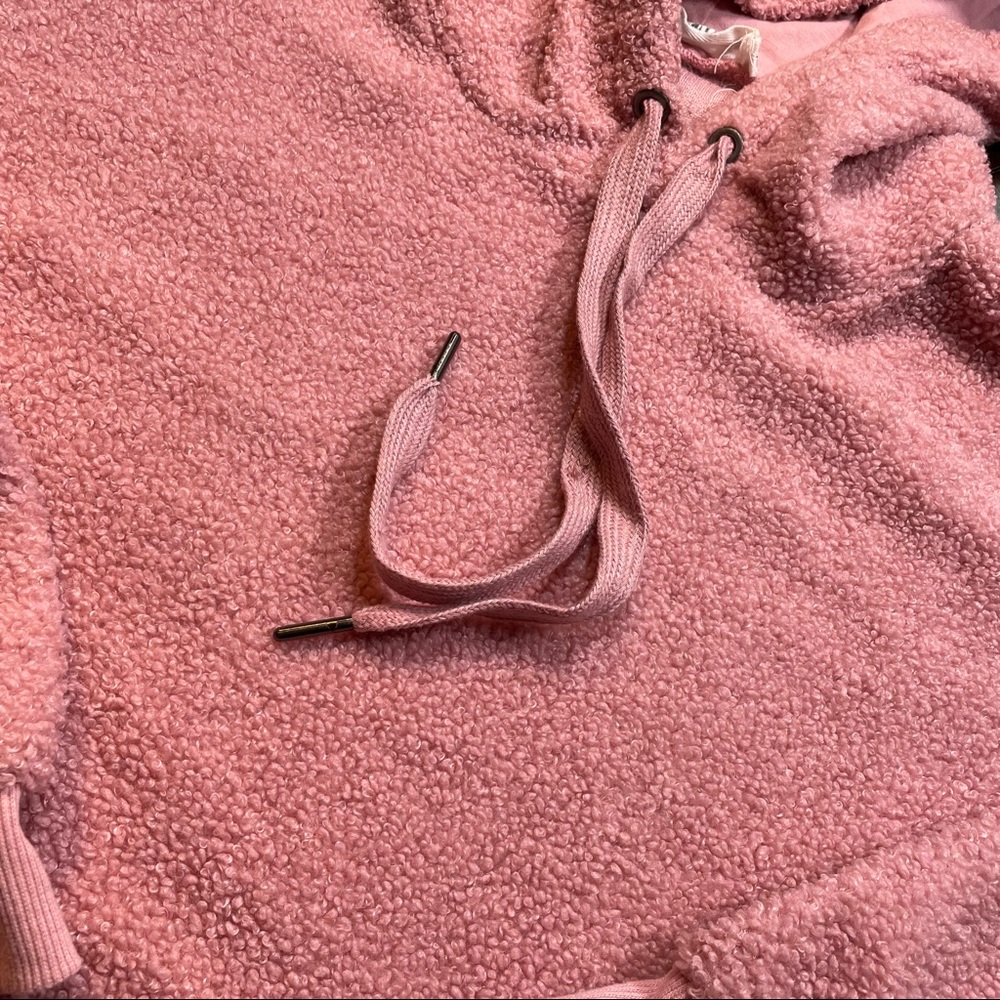 Pink Sweater - Picture 8 of 8